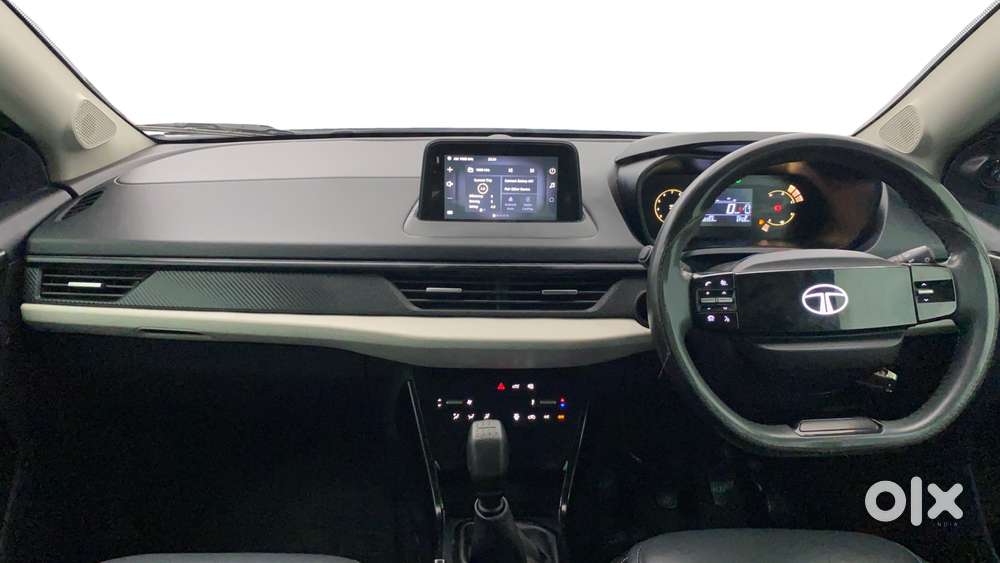 Tata Nexon Pure (s) 1.2 Petrol 6amt, 2023, Cng & Hybrids