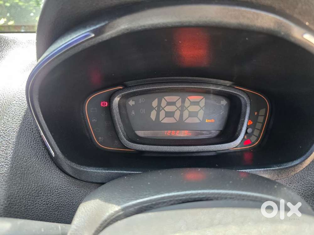 Renault Kwid 2017 Petrol Well Maintained