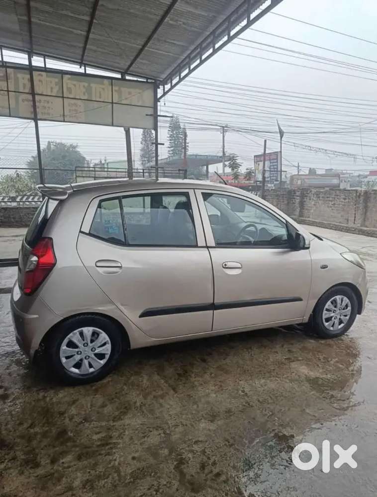 Hyundai I10 2012 Cng & Hybrids 88000 Km Driven