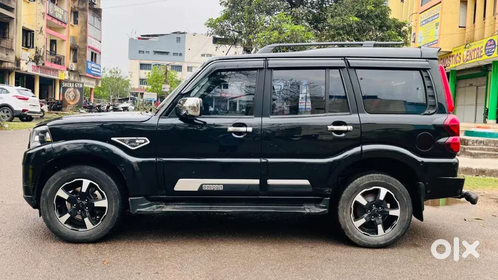 Mahindra Scorpio Classic 2023 Diesel 45000 Km Driven