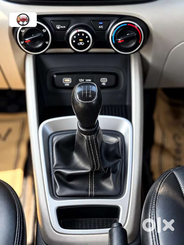 Hyundai Venue S 1.2 Petrol, 2024, Petrol