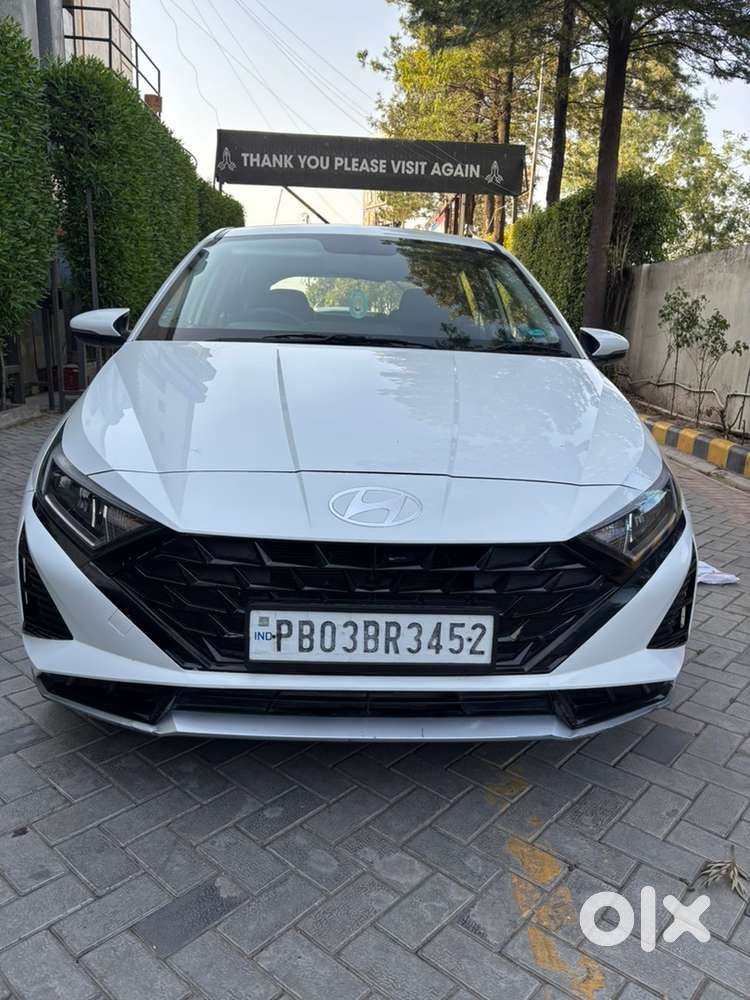 Hyundai Petrol Manual 2025