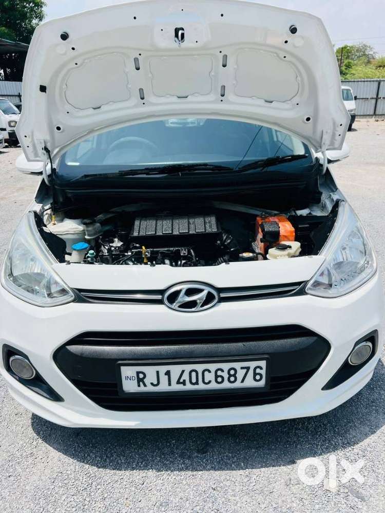 Hyundai Grand I10 2013-2016 Sportz, 2016, Petrol