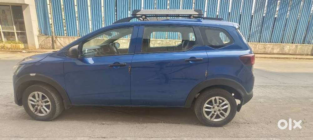 Renault Triber Rxl, 2022, Petrol