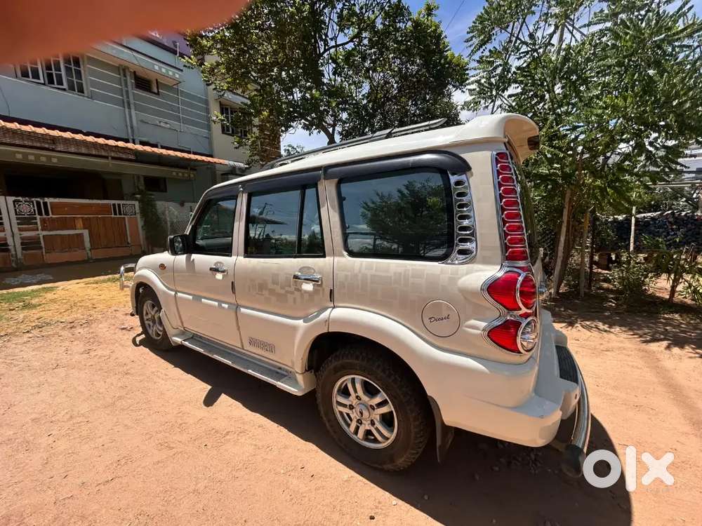 Mahindra Scorpio Classic 2016 Diesel Manual