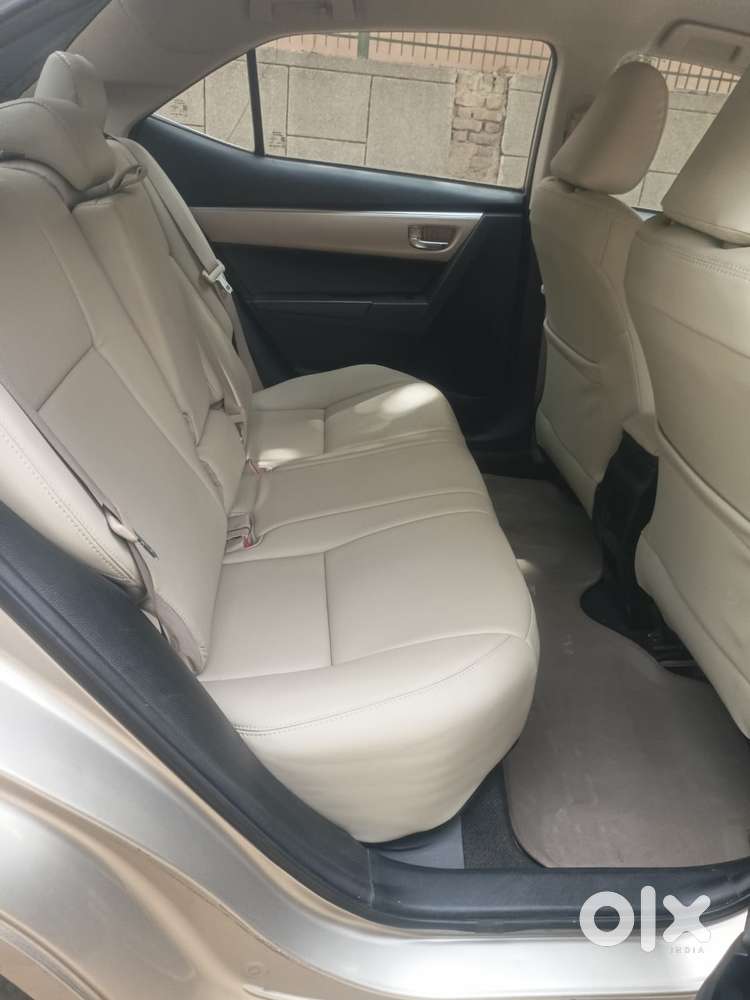 Toyota Corolla Altis 1.8 Vl, 2015, Petrol