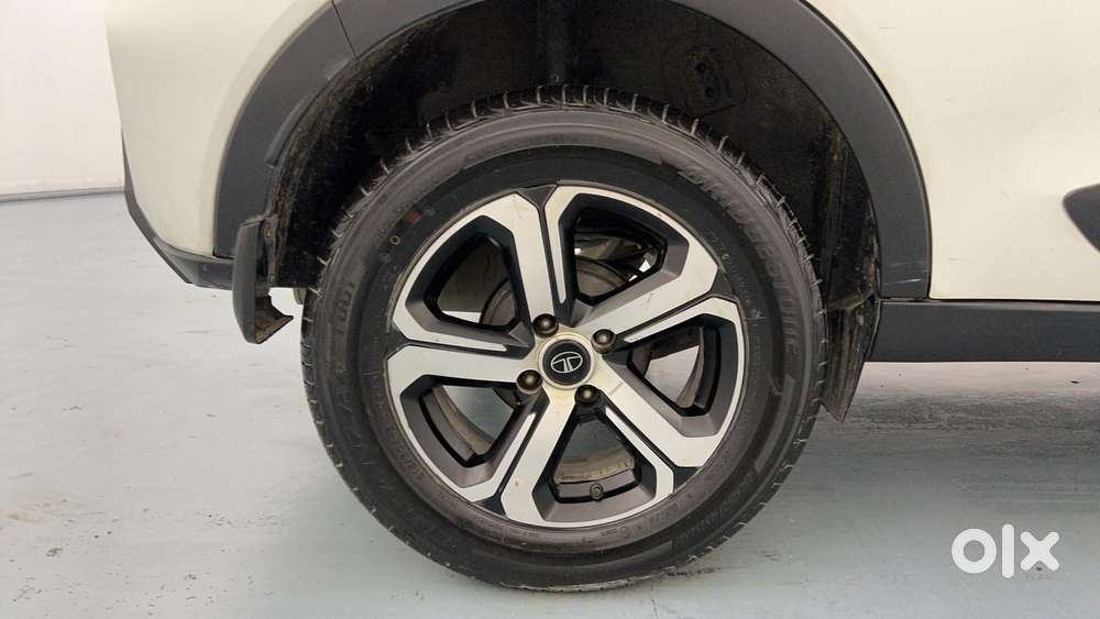 Tata Nexon 1.2 Revotron Xz Plus, 2021, Petrol