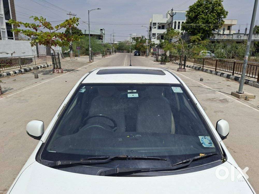 Hyundai I20 2010-2012 1.2 Asta Option With Sunroof, 2010, Petrol
