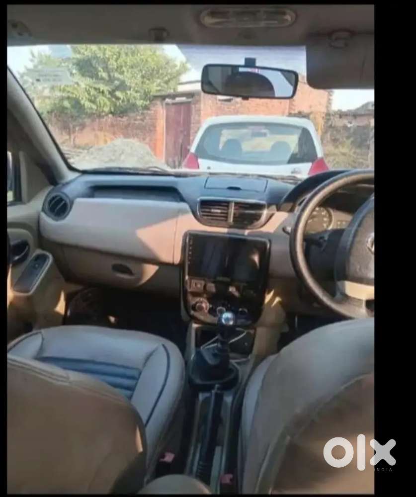 Nissan Terrano 2014 Diesel 960000 Km Driven