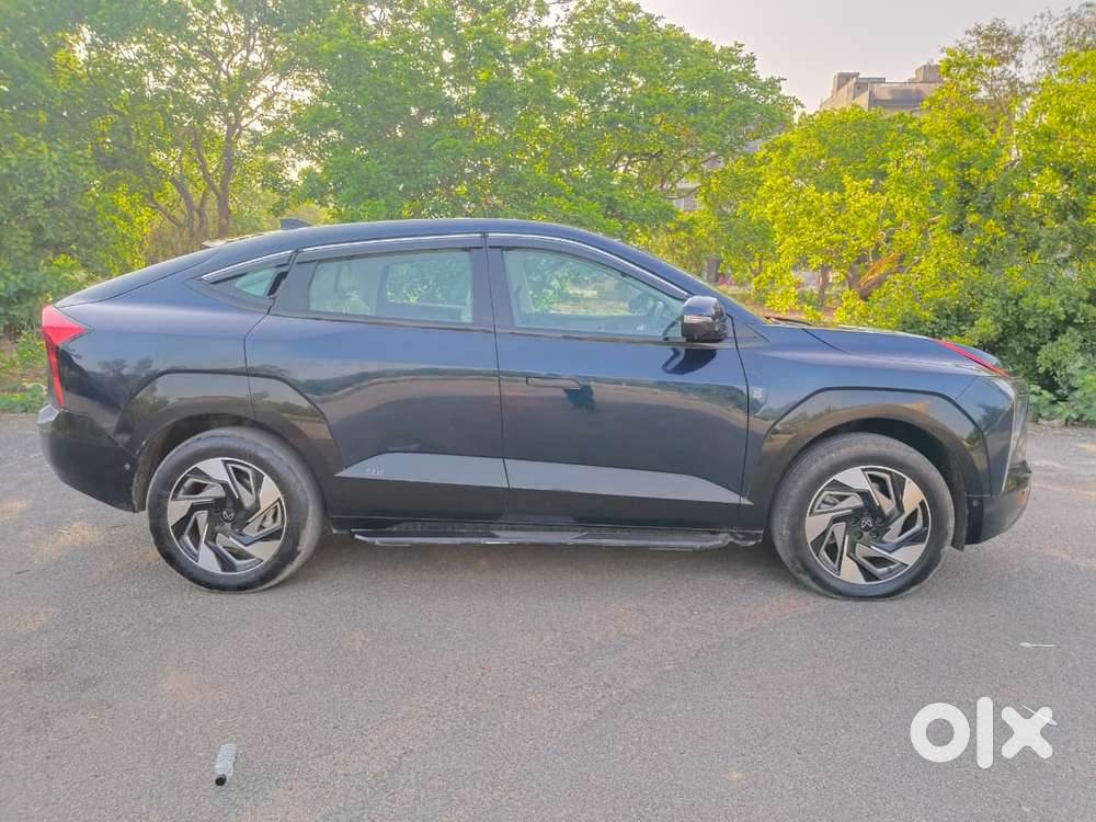 Mahindra Xev 9e Pack Three (top Model), 2025, Electric