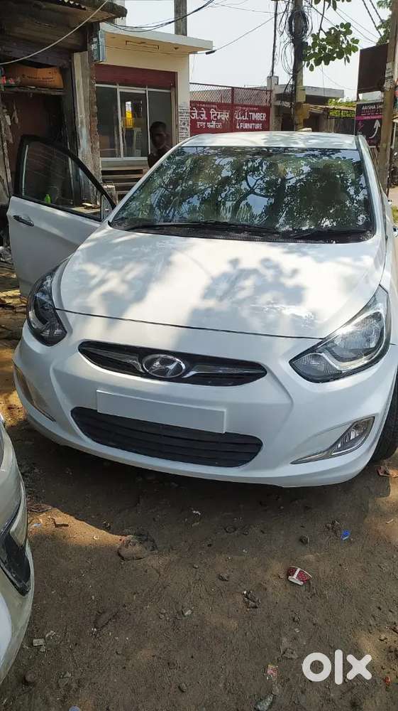 Hyundai Verna Sx Crdi 2012