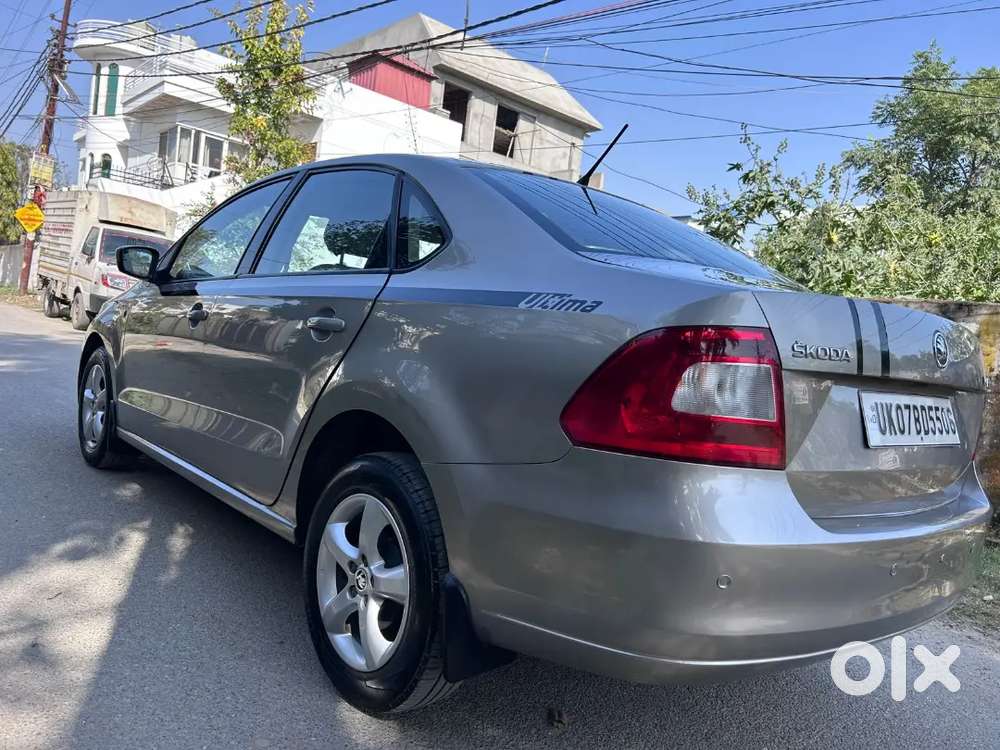 Doctor Driven Skoda Rapid 2014 Diesel Well Maintained