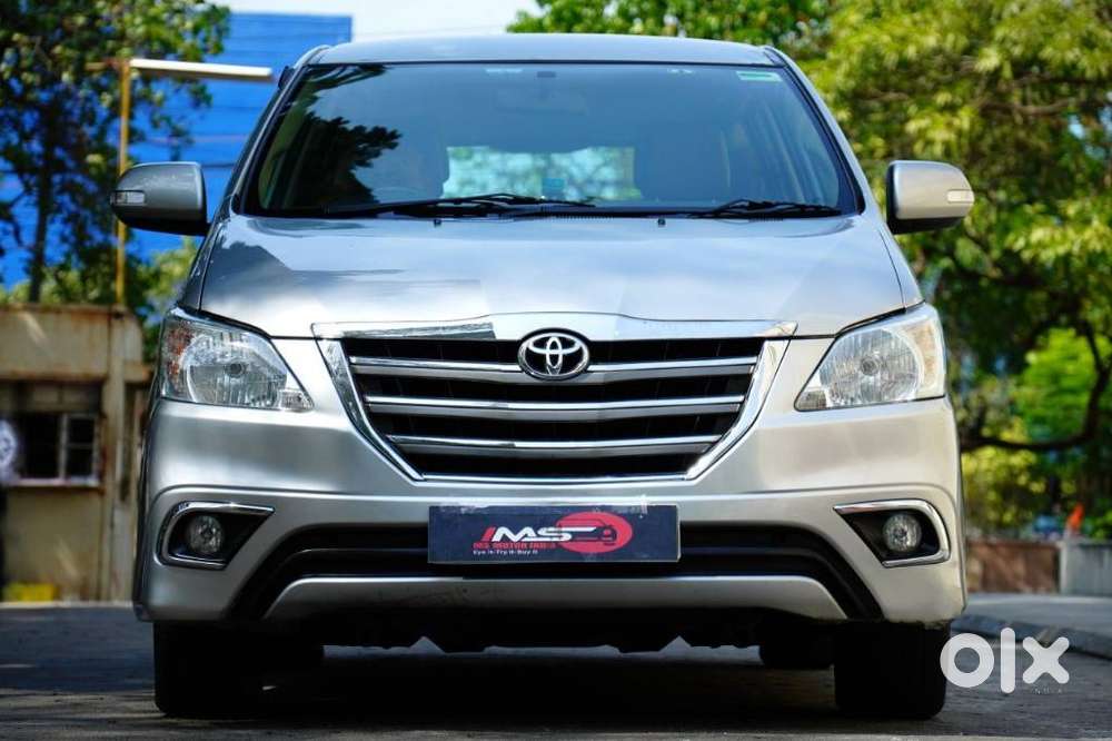 Toyota Innova 2.5 Z Diesel 7 Seater Bs Iv, 2015, Diesel
