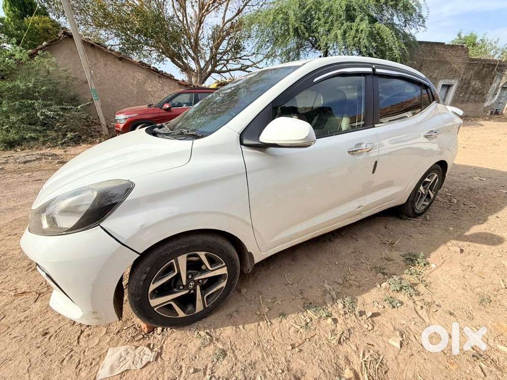 Hyundai Aura 2023 Top Model Push Button