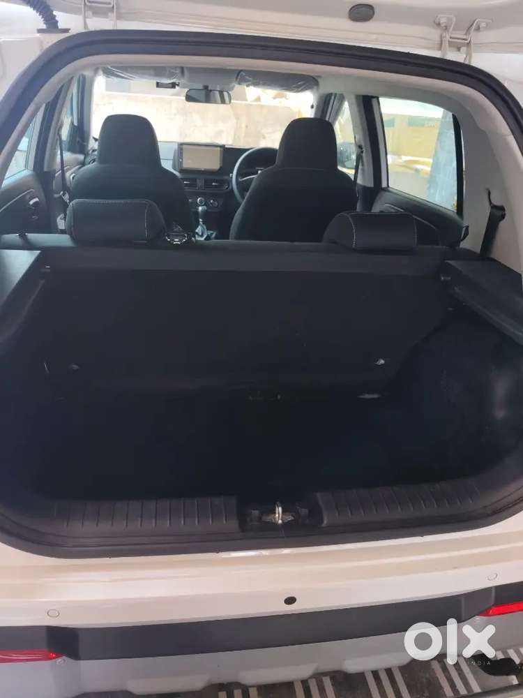 Hyundai Exter 2025 Petrol 6500 Km Driven