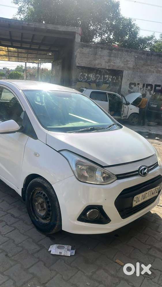 Hyundai Car 2016 Petrol