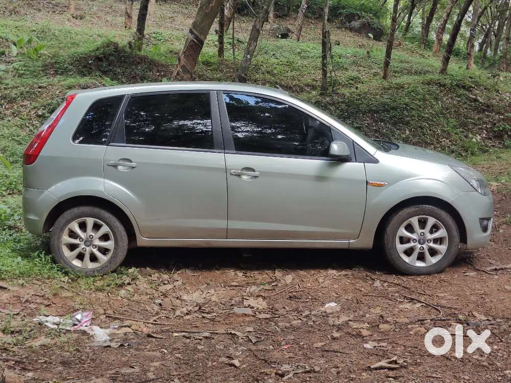 Ford Figo Titanium