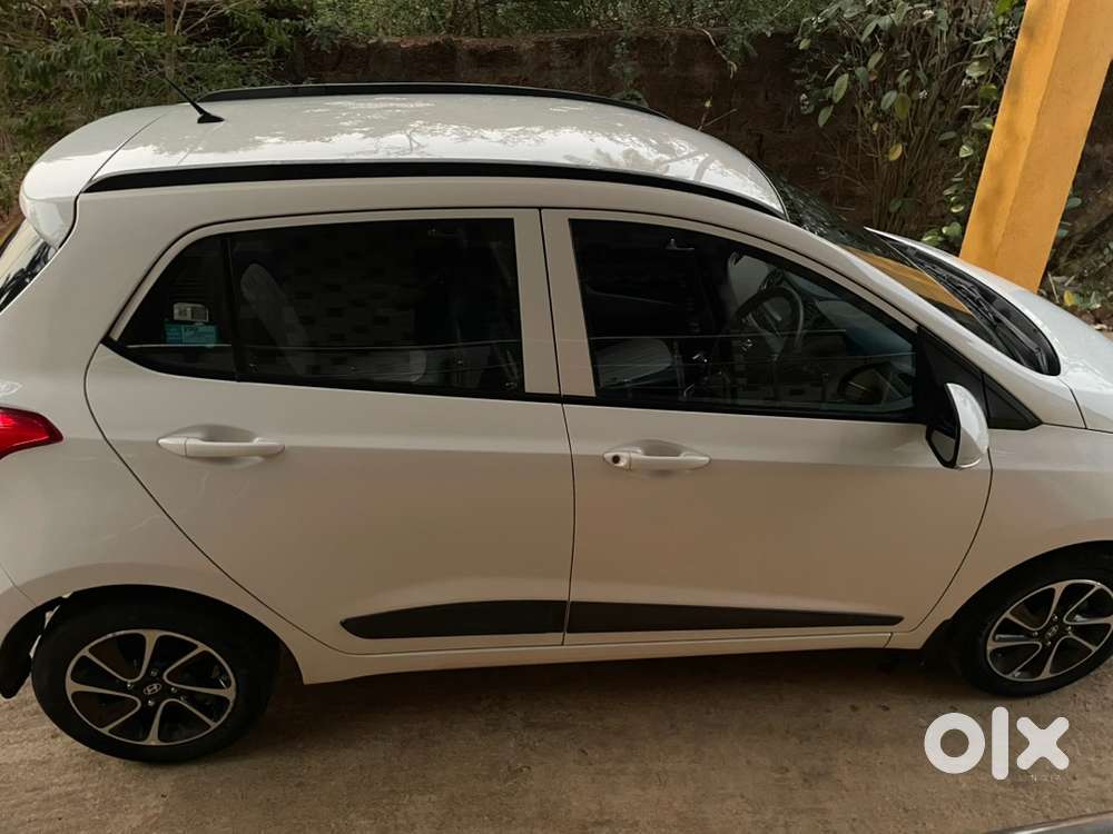 Hyundai Grand I10 2018 Petrol 27357 Km Driven