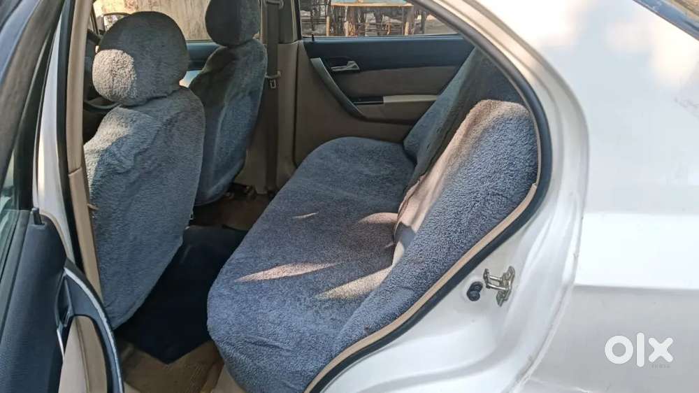 Chevrolet Aveo Petrol &cng
