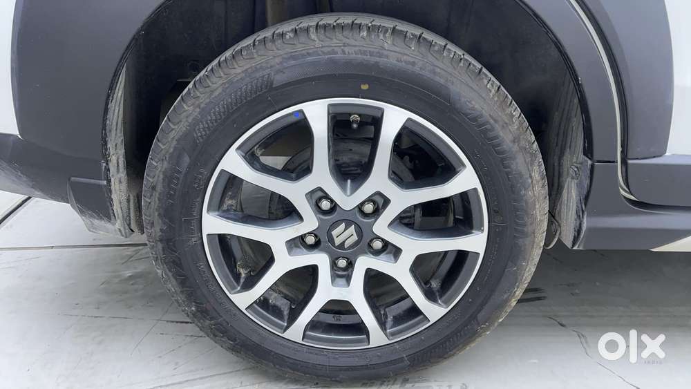 Maruti Suzuki Xl6 1.5 Alpha Plus Mt, 2022, Petrol