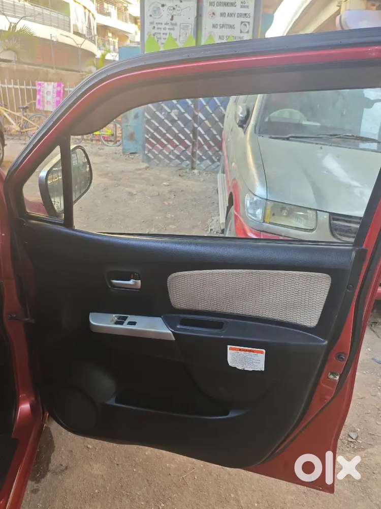 Wagon R 2017. Lxi Cng