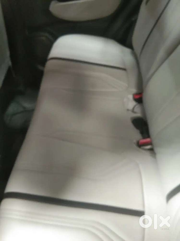 Hyundai Venue Petrol Manual 2023
