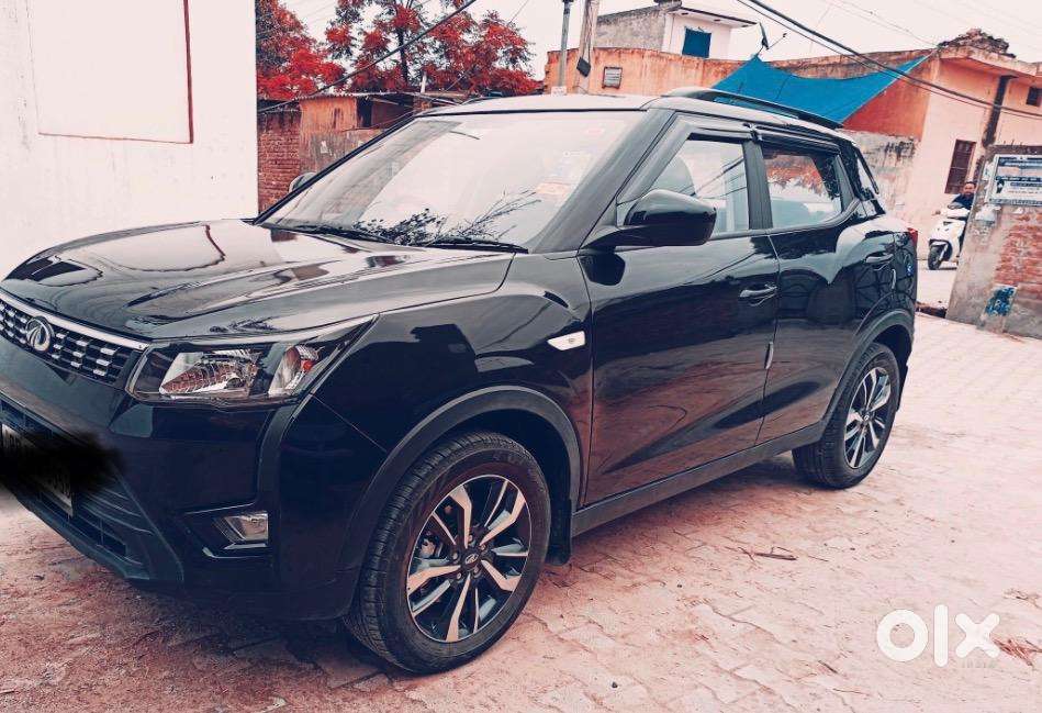Mahindra Xuv300 2022 Diesel 64000 Km Driven