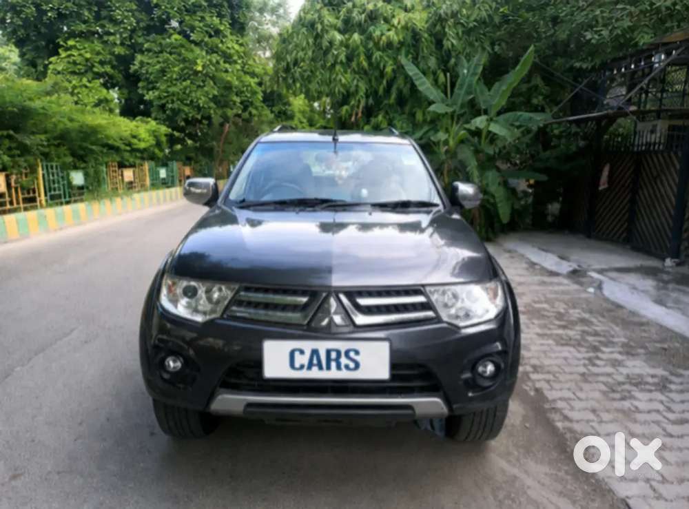 Mitsubishi Pajero Sport 2015