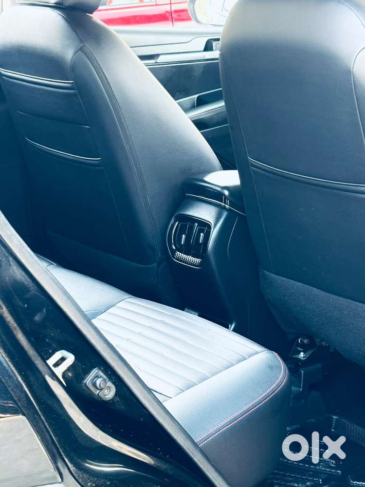 Kia Sonet Gtx Plus Turbo Dct, 2021, Petrol