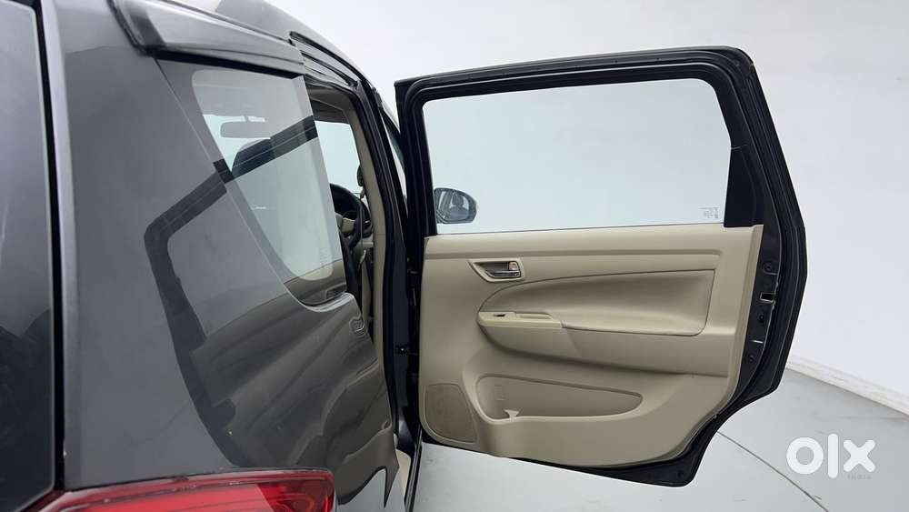 Maruti Suzuki Ertiga Vxi Cng, 2016, Cng & Hybrids