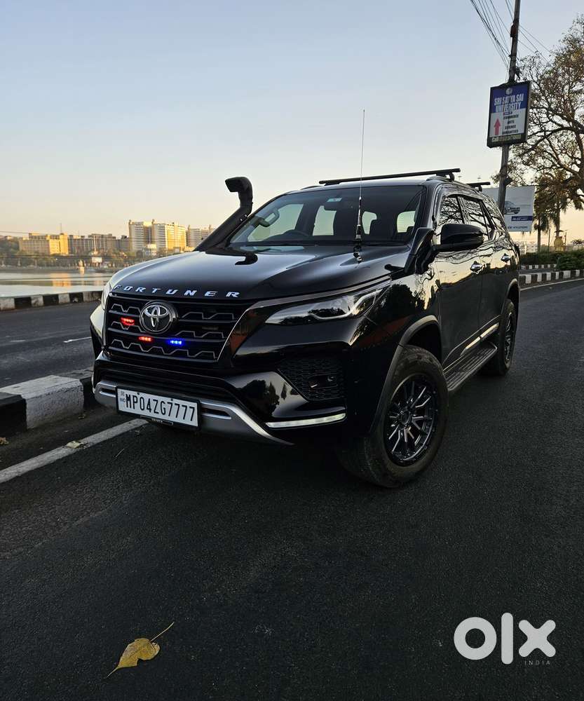 Toyota Fortuner [2021-ongoing] 2.8 2wd Diesel Mt, 2023, Diesel