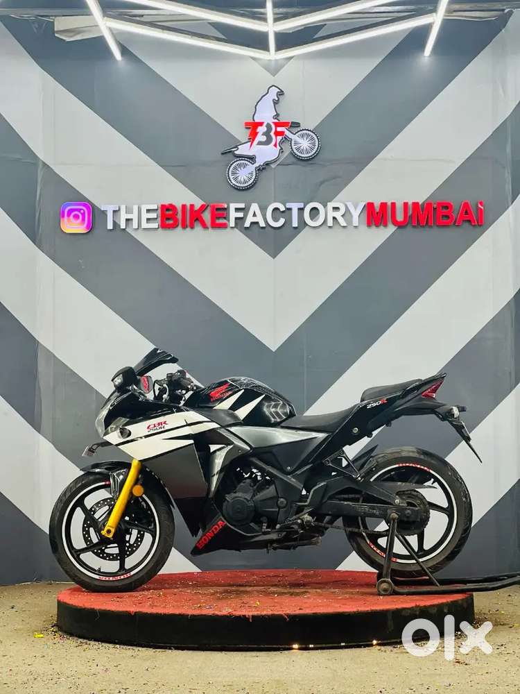 HONDA CBR 250 (CUSTOM)(the bike factory Mumbai) Motorcycles