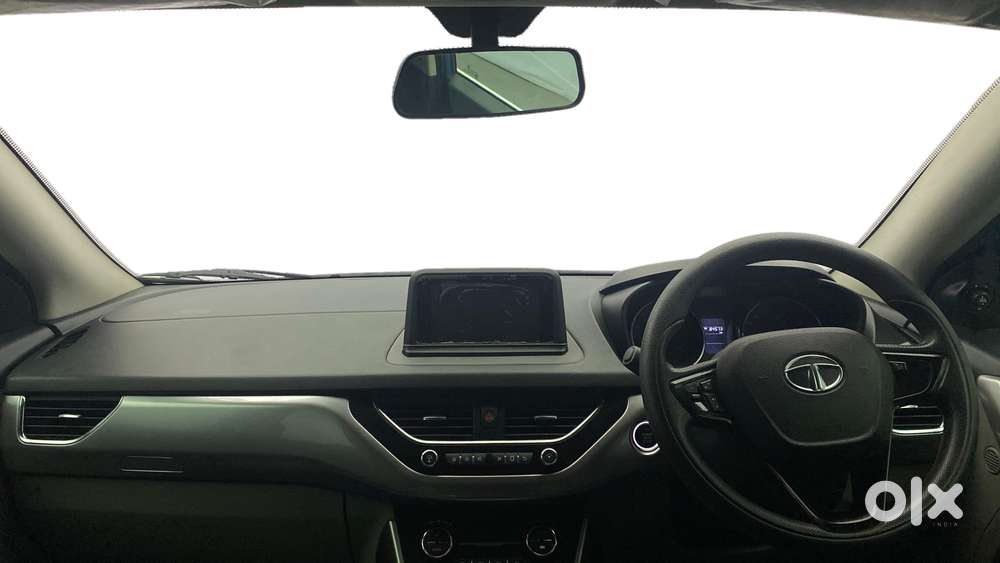 Tata Nexon 1.2 Revotron Xz Plus, 2018, Petrol