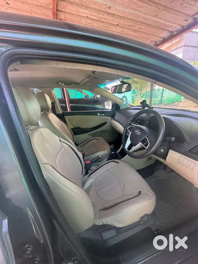 This Car Is Drive In Army Officer To Well Maintained In Car