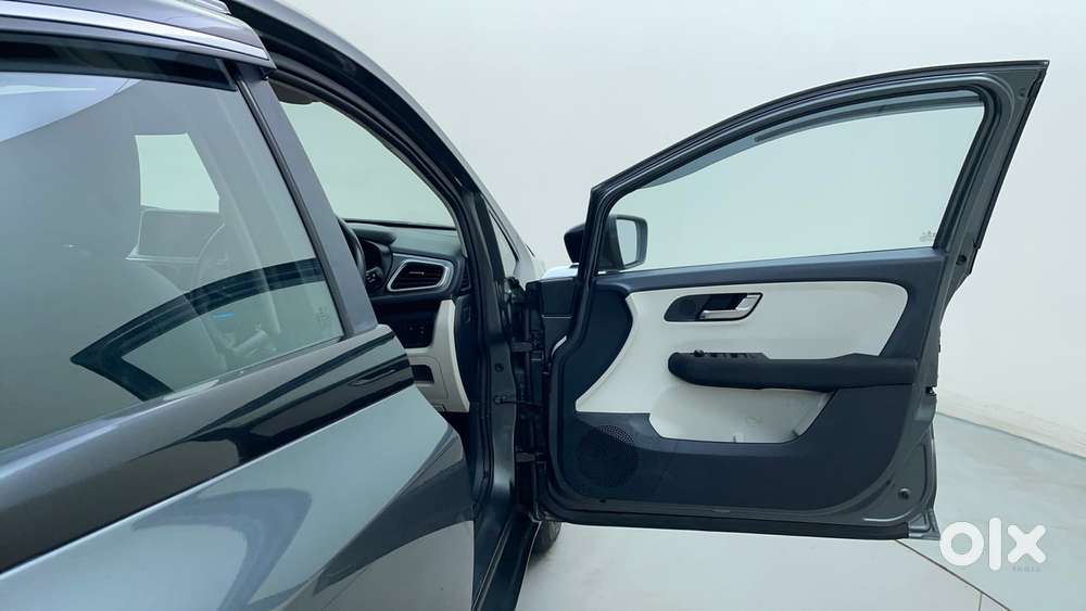Tata Altroz 1.2 Xz Plus Petrol, 2022, Petrol