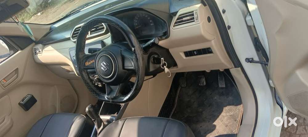 Maruti Suzuki Swift Dzire Lxi Option, 2022, Petrol