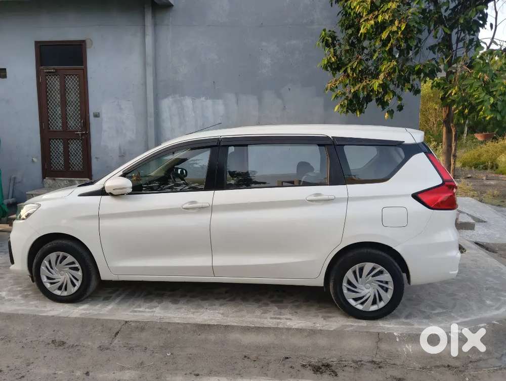 Maruti Suzuki Ertiga 2024 Vxi (o) Cng
