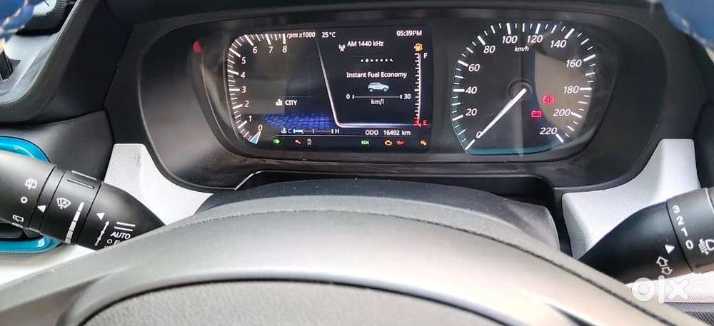 Tata Punch 2022 Petrol 16800 Km Driven