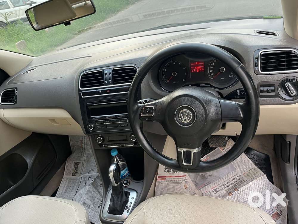 Volkswagen Vento Ipl Ii Petrol Highline At, 2012, Petrol