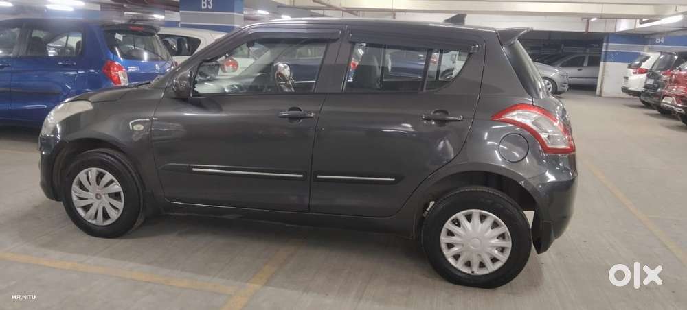 Maruti Suzuki Swift Lxi, 2015, Petrol