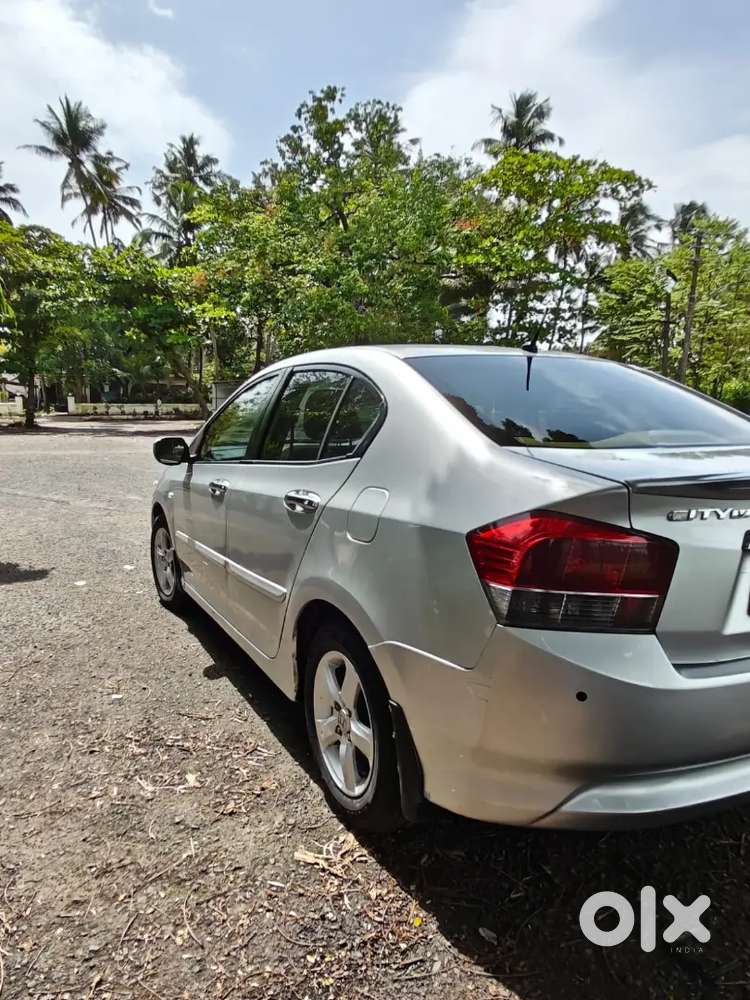Honda City Petrol Automatic 2010