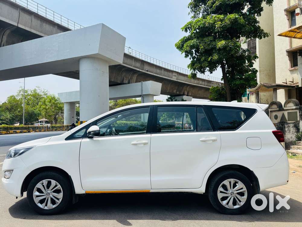 Toyota Innova Crysta 2.4 Gx Mt 8s, 2018, Diesel