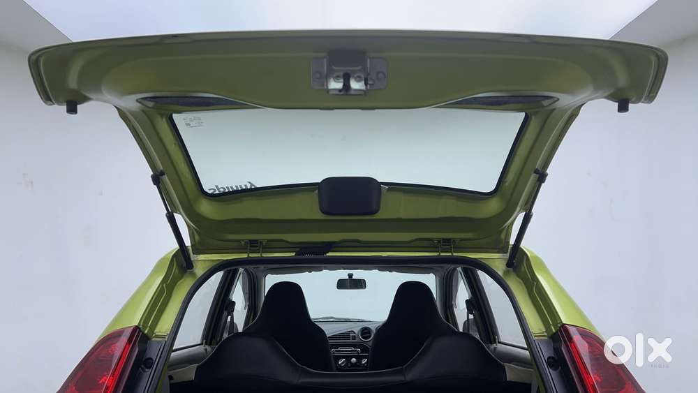 Datsun Redigo T Option, 2016, Petrol