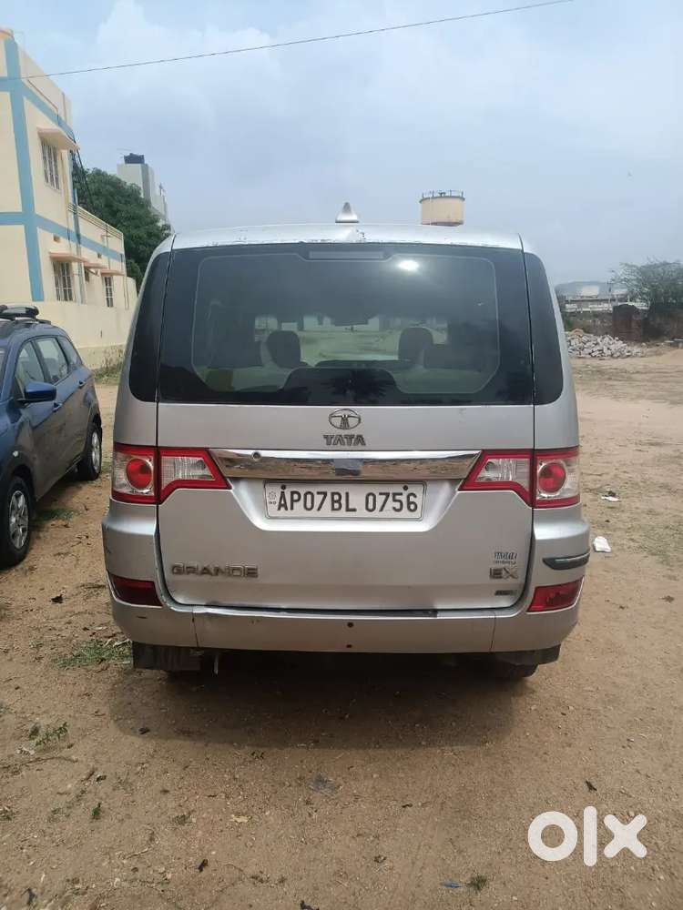 Tata Sumo Grande Ex 2012