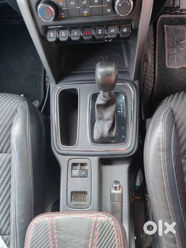 Mahindra Thar Lx Hard Top Petrol At Rwd, 2023, Petrol