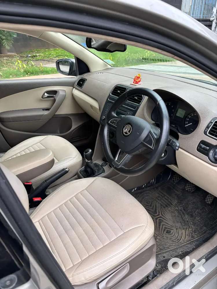 Skoda Rapid 1.6 2014