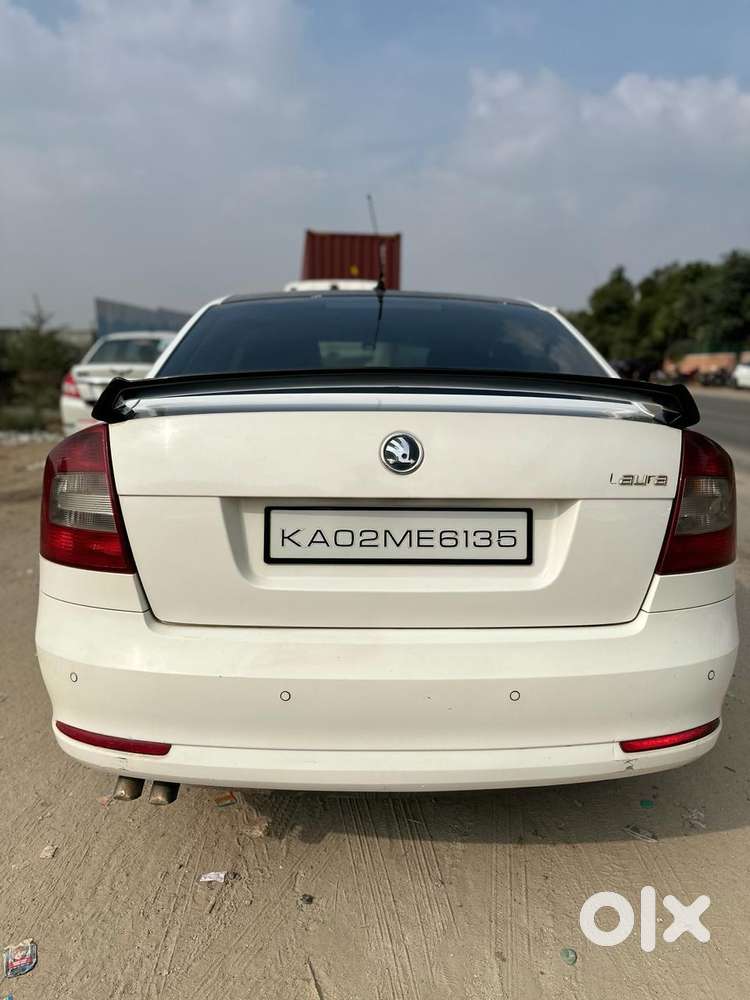 Skoda Laura 1.9 Tdi Mt Ambiente, 2010, Diesel