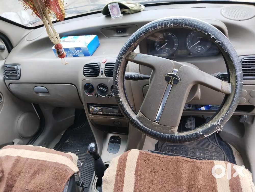 Tata Indigo Ecs Ls 2013