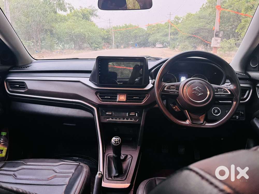 Maruti Suzuki Brezza, 2023, Petrol