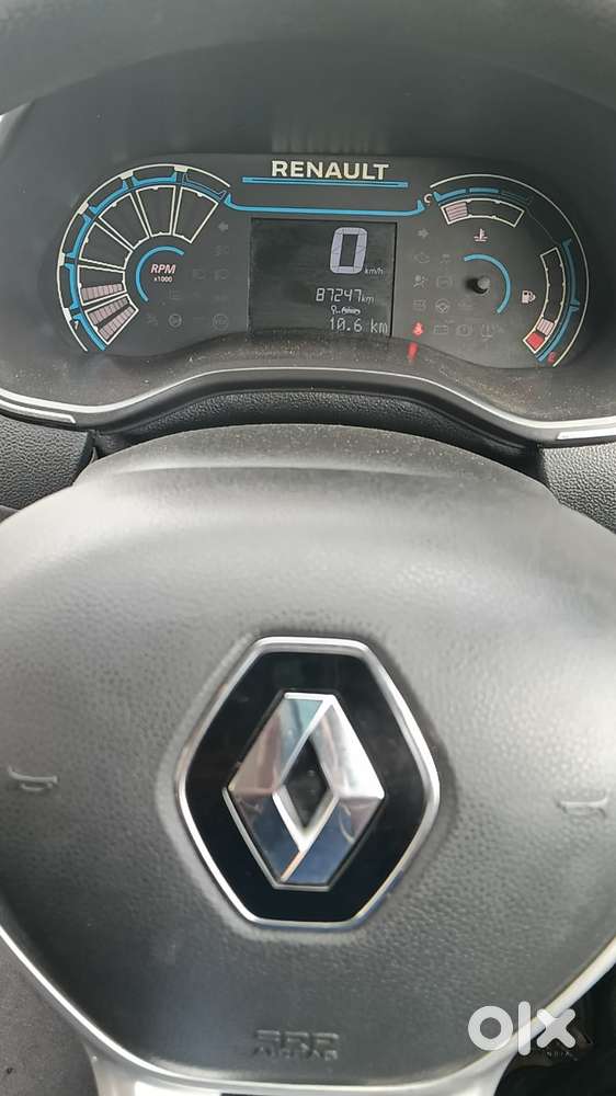 Renault Triber 1.0 Rxz Dual Tone, 2019, Petrol